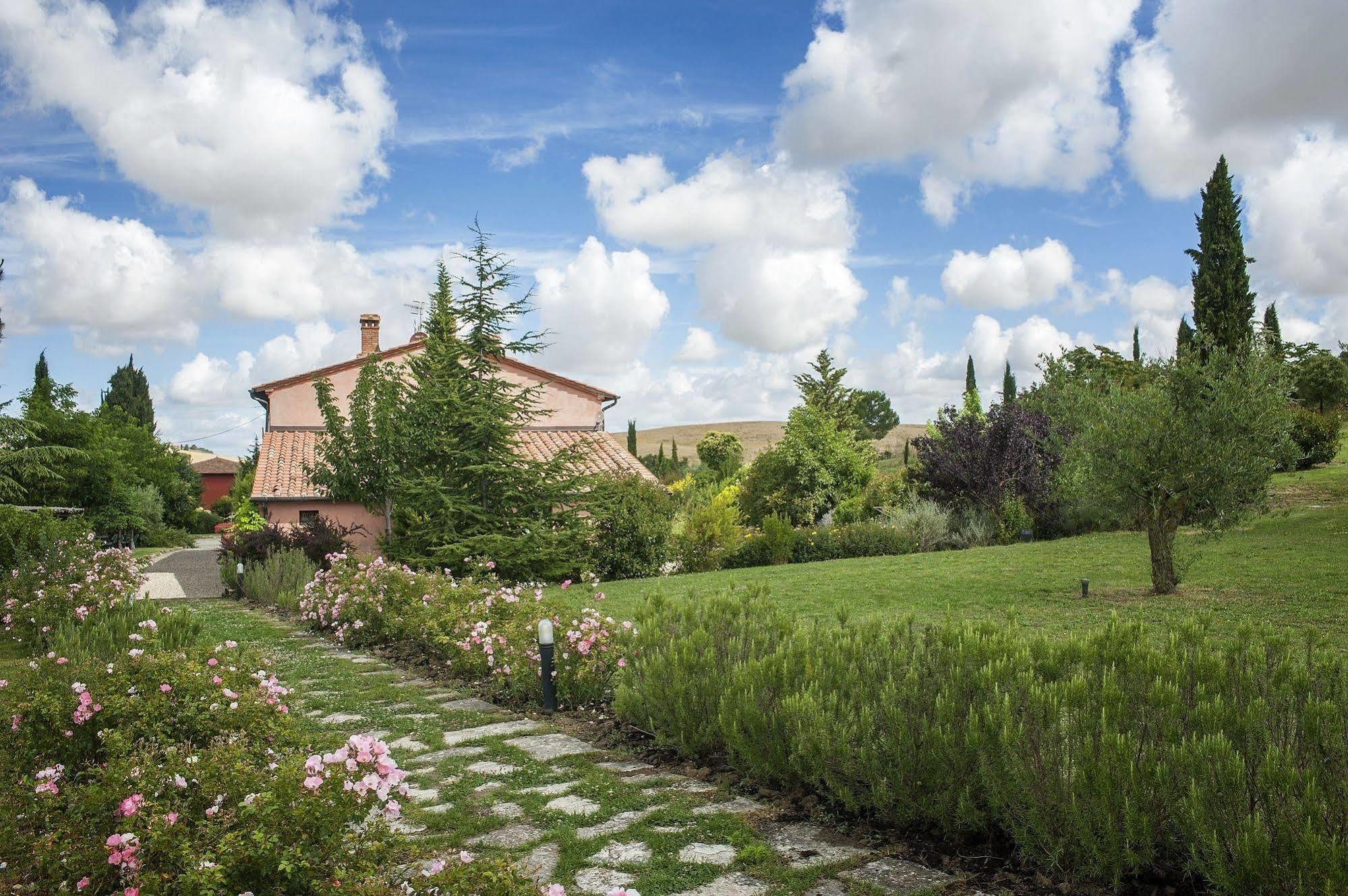 Sant'Alberto Campiglia dʼOrcia Exterior foto